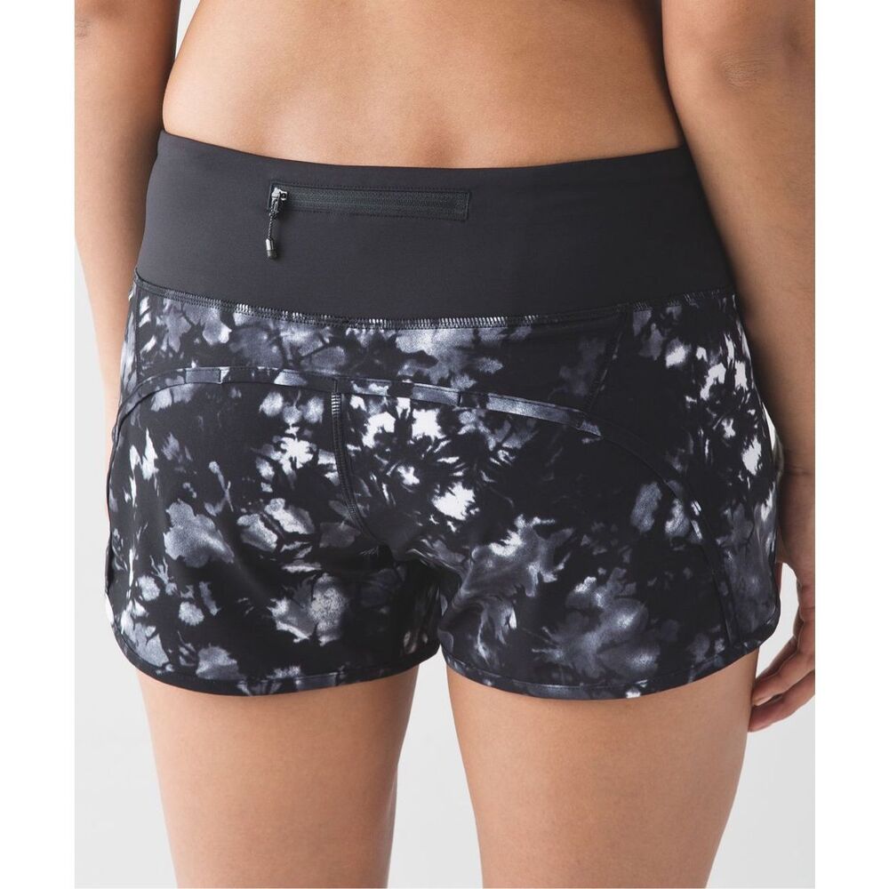 Lululemon Run Times Short 4” In Dusk Dye White Black Size 4
